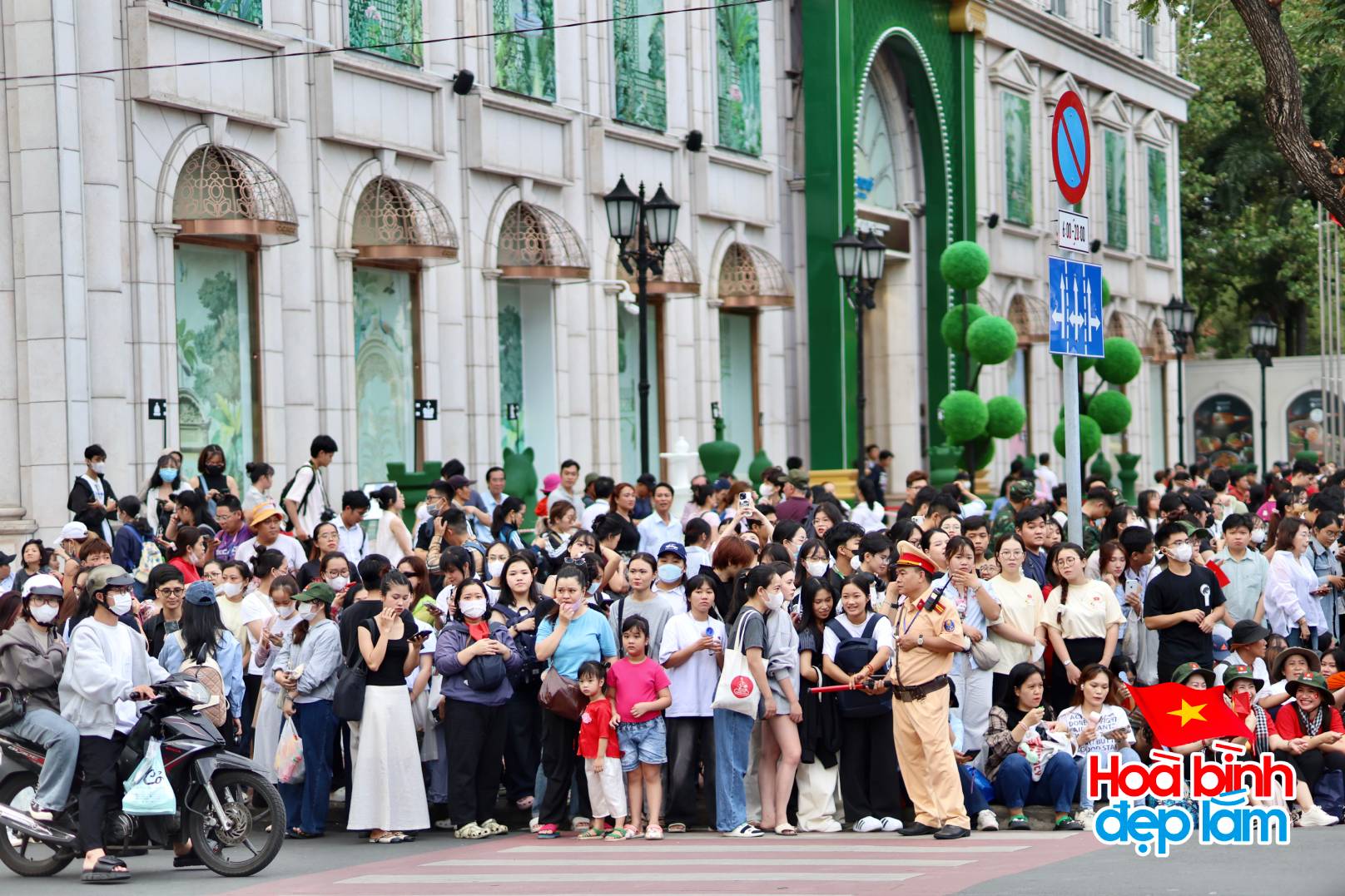 Toàn cảnh buổi tổng hợp luyện lần 2 tại trung tâm TP.HCM: Những khoảnh khắc ấn tượng nhất!- Ảnh 36.