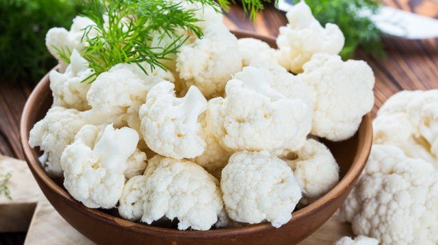Ra chợ gặp 4 loại rau này phải mua ngay vì cực ít thuốc trừ sâu, giá rẻ còn cực kỳ bổ dưỡng- Ảnh 1.