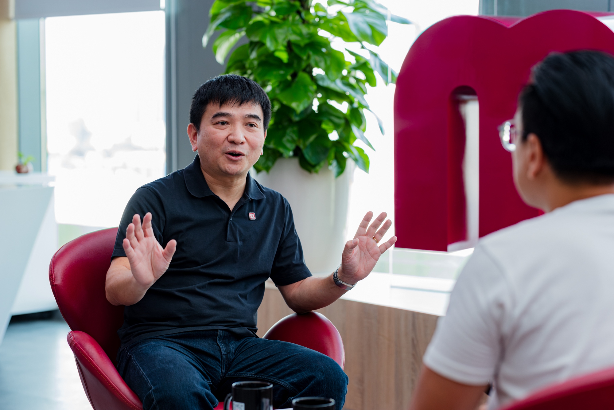 Từ cha đẻ Unikey đến Trưởng bộ phận AI của MoMo, &ocirc;ng Phạm Kim Long n&oacute;i về c&aacute;ch l&agrave;m AI cho người Việt- Ảnh 7.