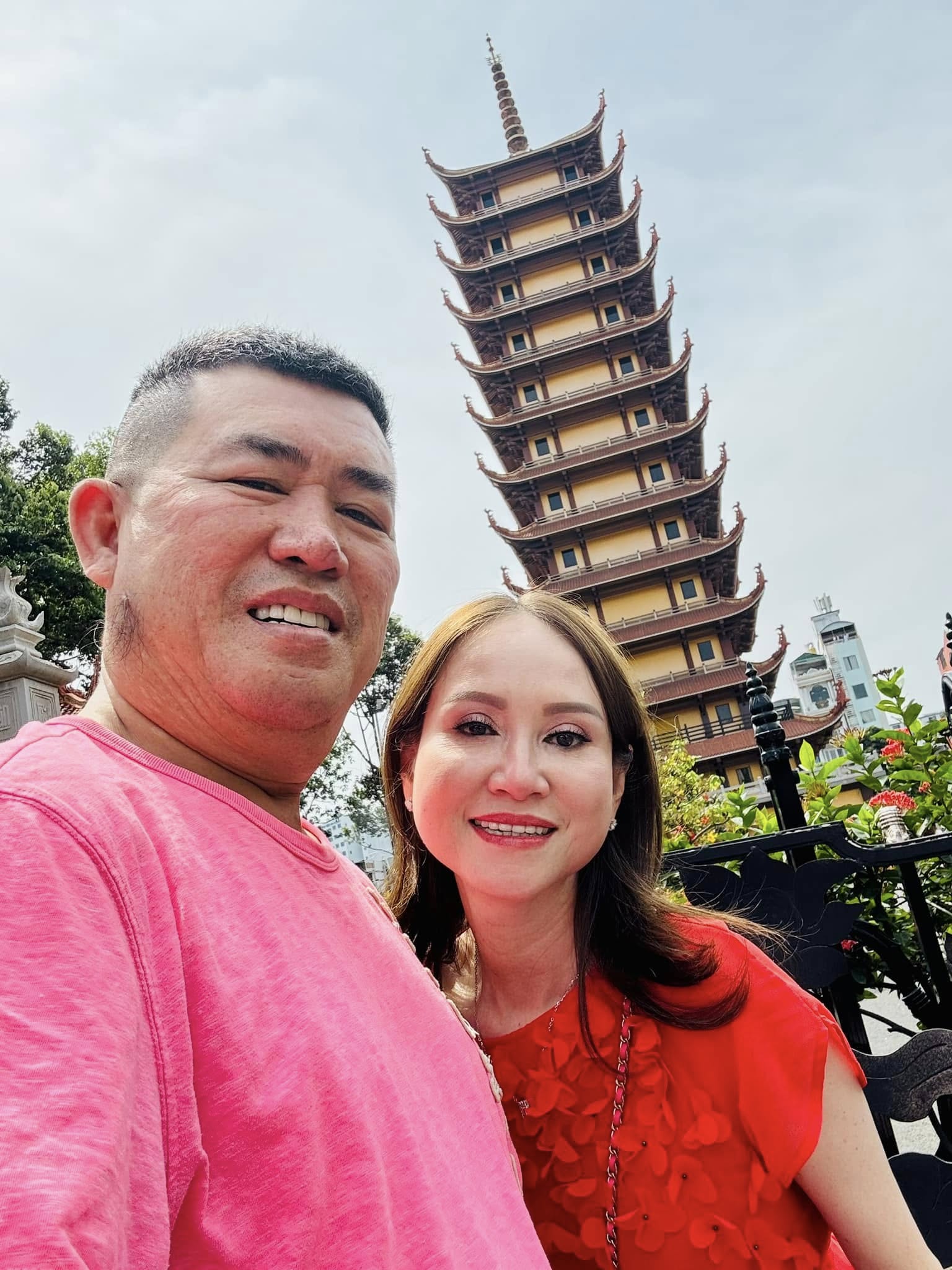 Nam nghệ sĩ sở hữu biệt thự 2 mặt tiền 17 tỷ ở quận Bình Thạnh, sống xa vợ đẹp, hôn nhân vẫn mặn nồng- Ảnh 5.