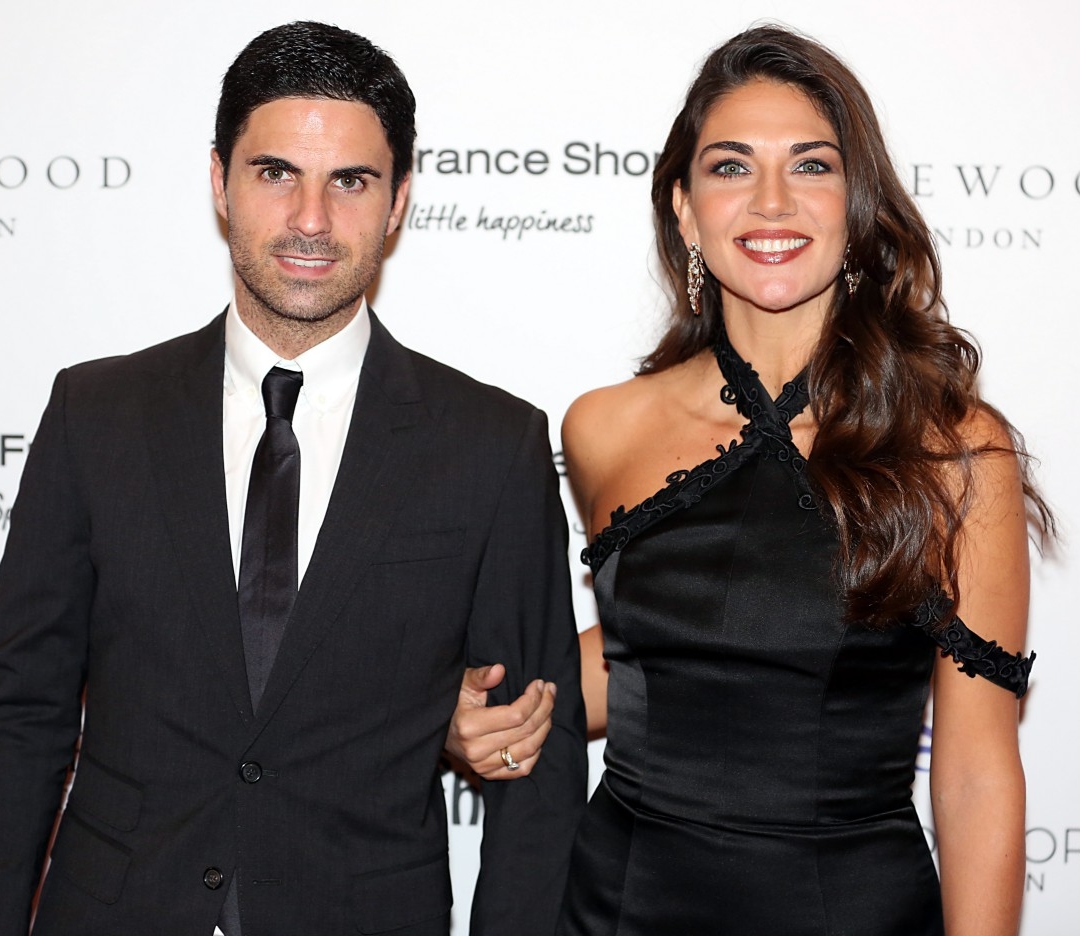 4 sao b&oacute;ng đ&aacute; may mắn lấy được vợ hoa hậu, b&ecirc;n nhau h&agrave;ng chục năm vẫn vi&ecirc;n m&atilde;n- Ảnh 2.