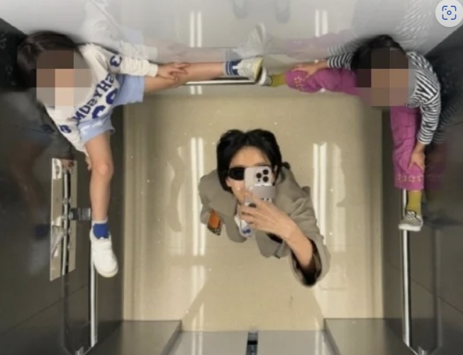 Ngôi sao dung túng con cái làm điều thiếu ý thức nơi công cộng bị chỉ trích dữ dội- Ảnh 1.