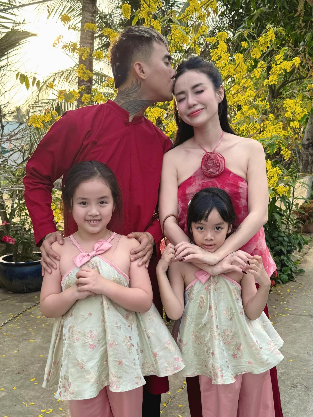 HOT: Cindy Lư chính thức được Đạt G cầu hôn!- Ảnh 3. HOT: Cindy Lư chính thức được Đạt G cầu hôn!- Ảnh 3.
