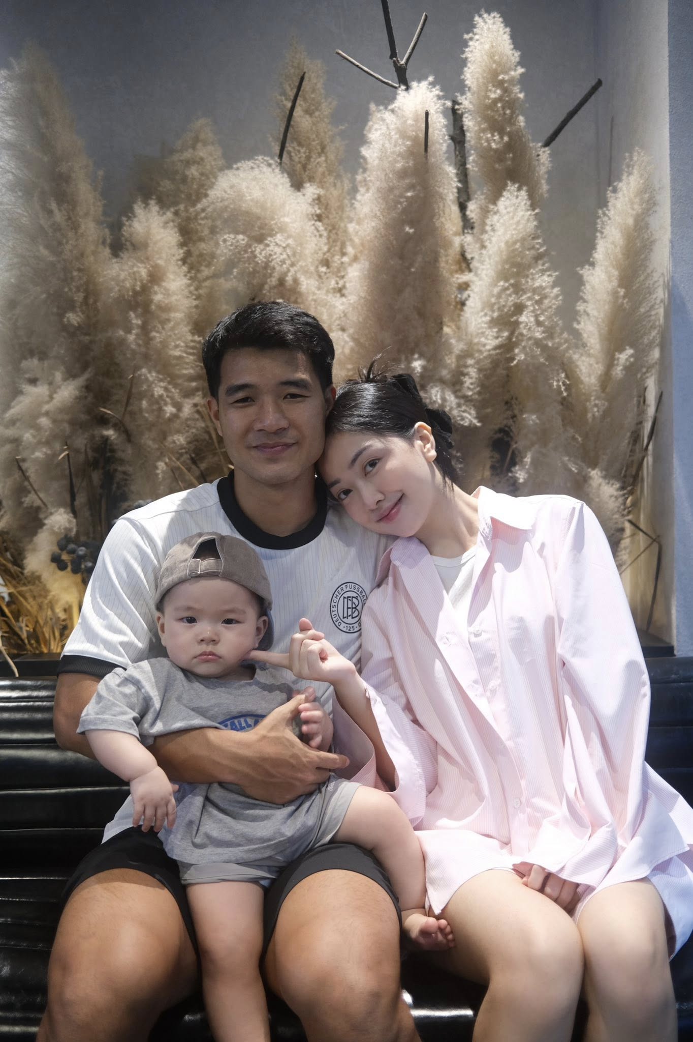 Nàng WAG vượt cả Doãn Hải My, Chu Thanh Huyền, được dân mạng khen xinh nhất, lộ diện sau sinh không thể nhận ra- Ảnh 1.