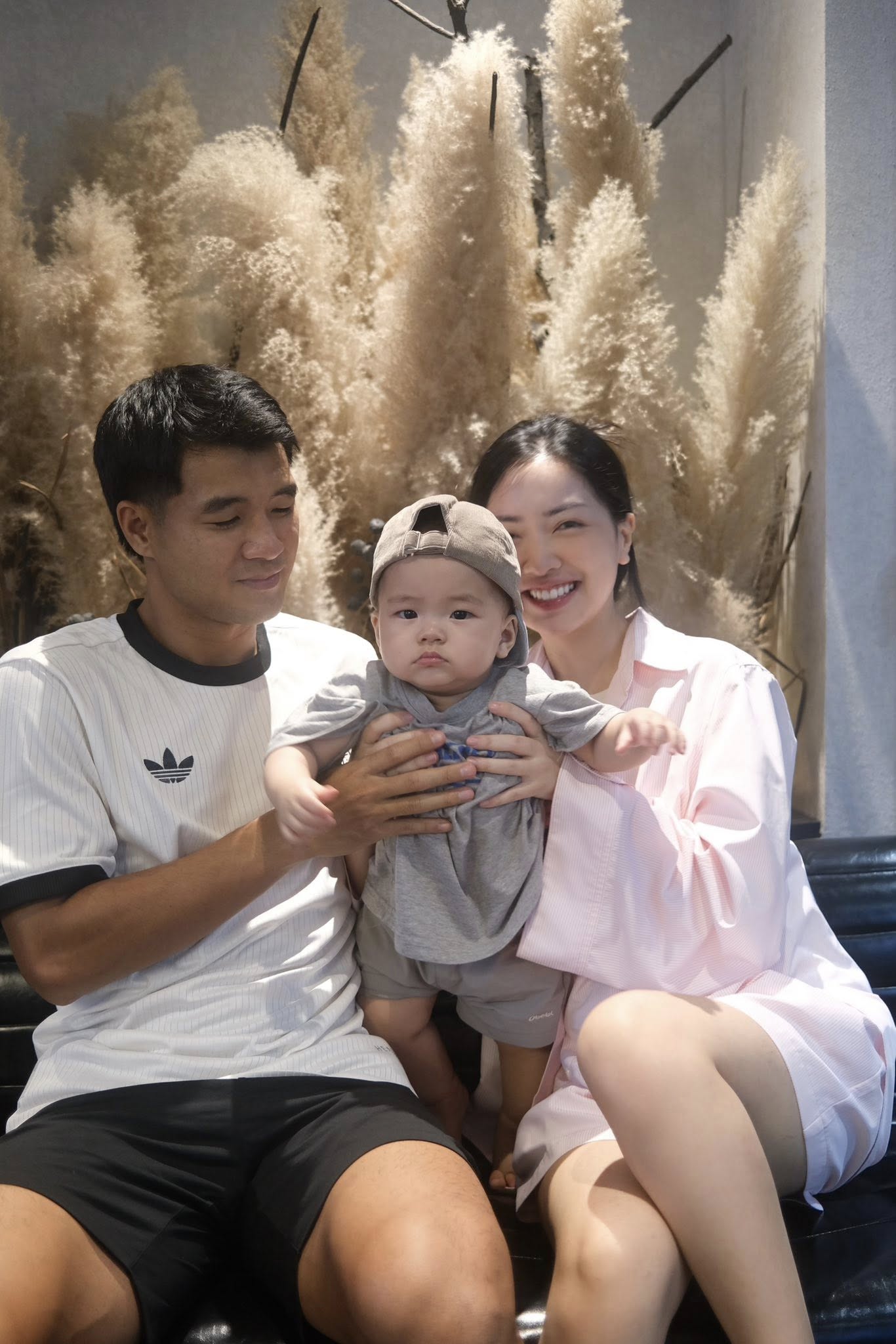 Nàng WAG vượt cả Doãn Hải My, Chu Thanh Huyền, được dân mạng khen xinh nhất, lộ diện sau sinh không thể nhận ra- Ảnh 3.