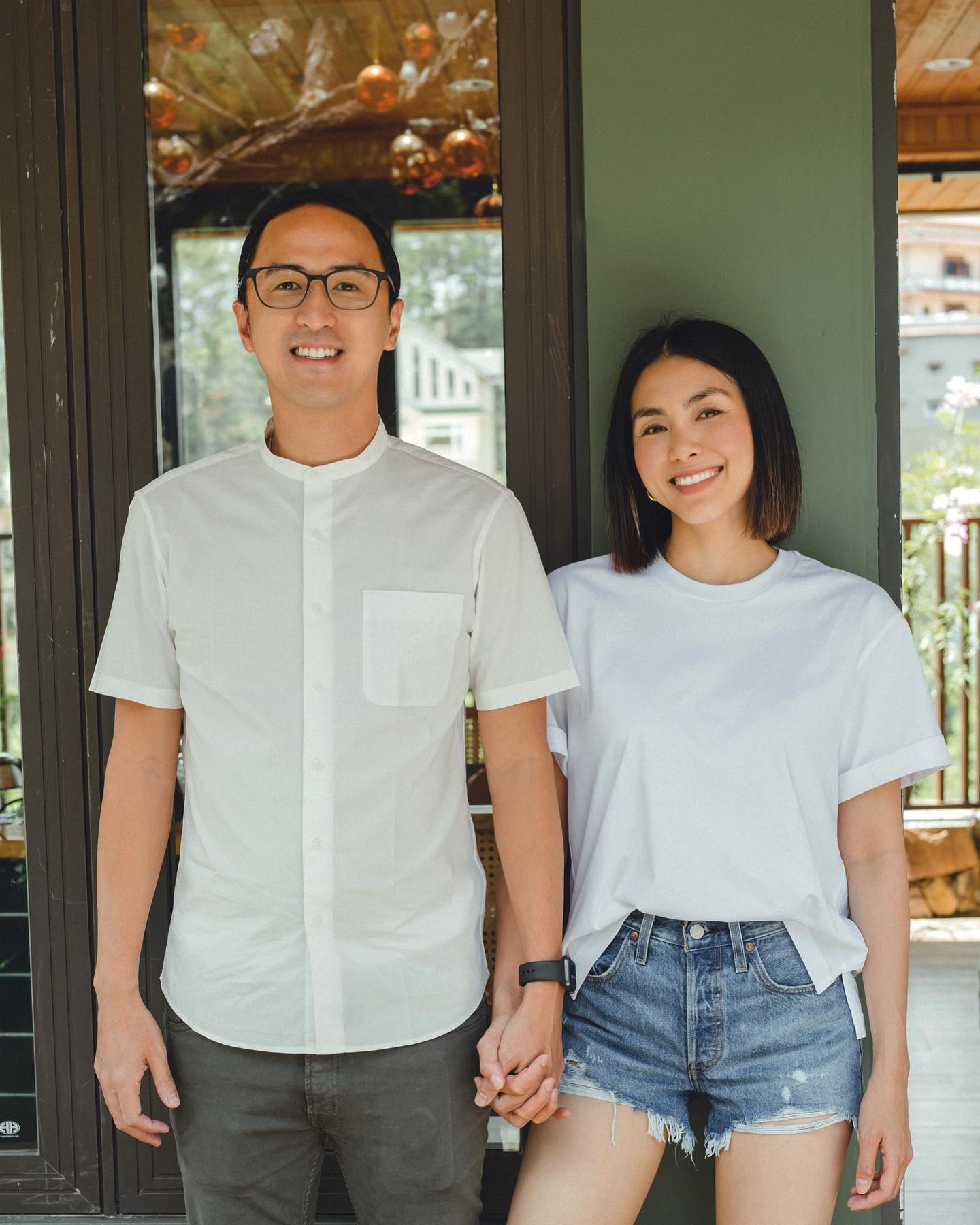 Không thường xuyên chụp ảnh đôi, nhưng bức nào cũng như poster phim: Nhìn ảnh của Tăng Thanh Hà và chồng thiếu gia là hiểu- Ảnh 2.