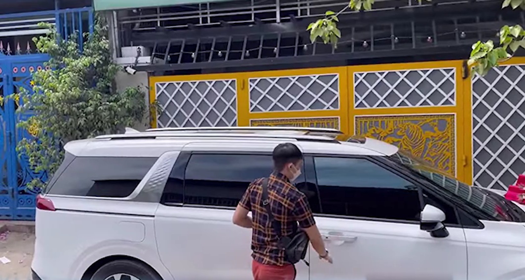Nam NSƯT 50 tuổi ăn chay trường, biệt thự, đất đai trải dài từ Việt Nam sang Mỹ, về nước cho cháu xấp USD- Ảnh 5.