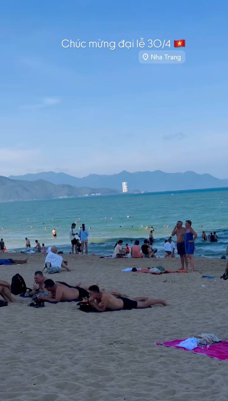 30/4: Bảo tàng Lịch sử Quân sự tạm ngưng đón khách vì quá tải, Đà Lạt lại mang đến khung cảnh khác lạ hiếm thấy- Ảnh 26.