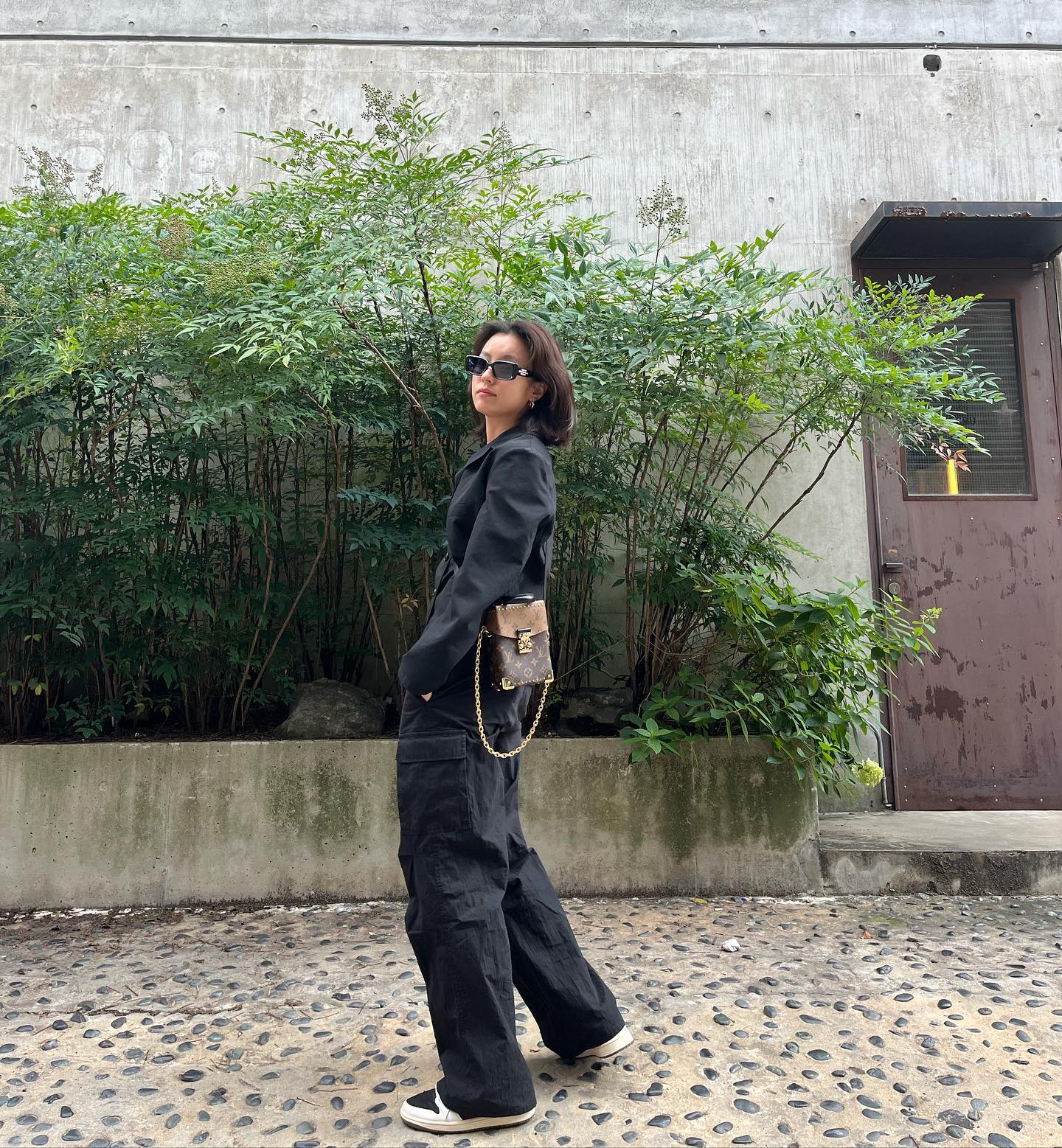 Mỹ nhân có nụ cười đẹp nhất Hàn Quốc: Gần 40 tuổi vẫn chưa ai có thể soán ngôi, style cực "chất"- Ảnh 16.