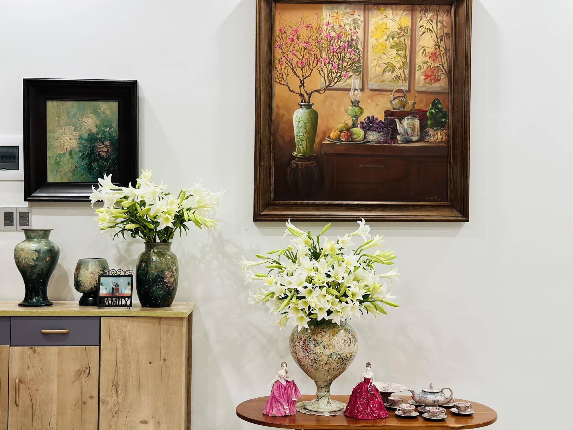 Th&aacute;ng 4 về, chị em rủ nhau khoe b&igrave;nh hoa loa k&egrave;n đẹp rực rỡ, đỉnh nhất vẫn l&agrave; căn nh&agrave; với 2.000 b&ocirc;ng hoa- Ảnh 7.