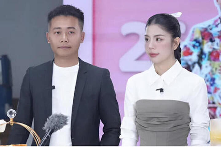 Bộ C&ocirc;ng an t&igrave;m người mua kẹo Kera của Hằng Du Mục v&agrave; Quang Linh Vlogs- Ảnh 1.