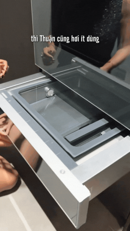 Căn bếp 4 tỷ khiến cư dân mạng 