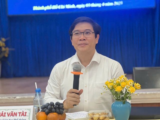 Bộ GD-ĐT: Bậc THCS, THPT sẽ phải dạy 2 buổi/ng&agrave;y- Ảnh 1.
