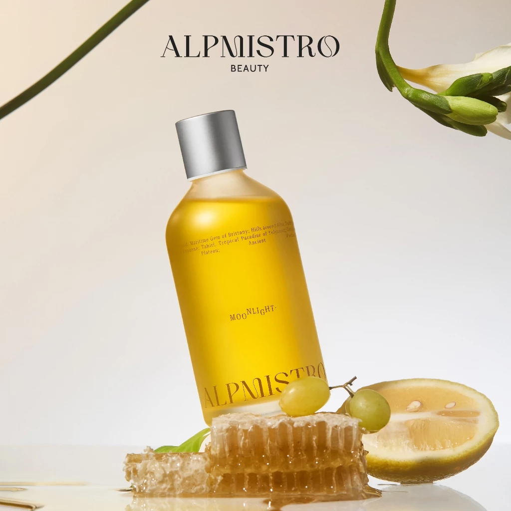 1 chai toner dùng theo 5 cách này để đẹp từ đầu tới chân- Ảnh 2.