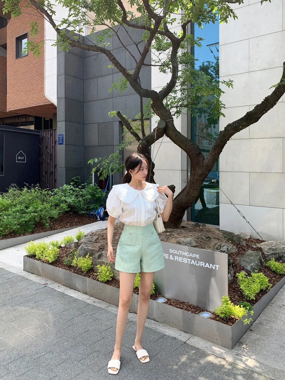 5 mẫu quần short đang dẫn đầu xu hướng mùa hè 2025- Ảnh 1.