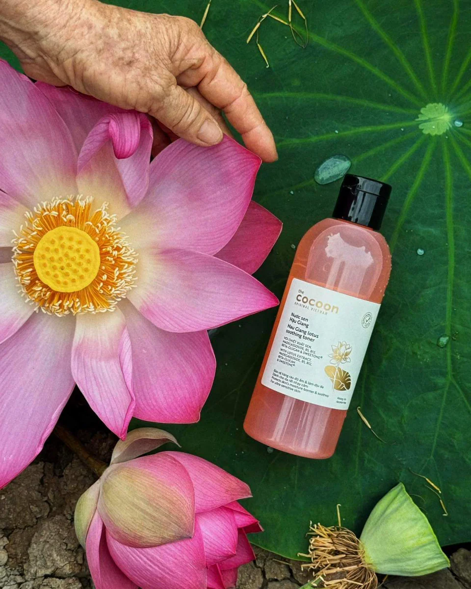 1 chai toner dùng theo 5 cách này để đẹp từ đầu tới chân- Ảnh 5.