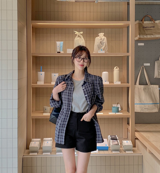 Người sành điệu sẽ phối trang phục họa tiết như thế này để đẹp xuất sắc- Ảnh 5.