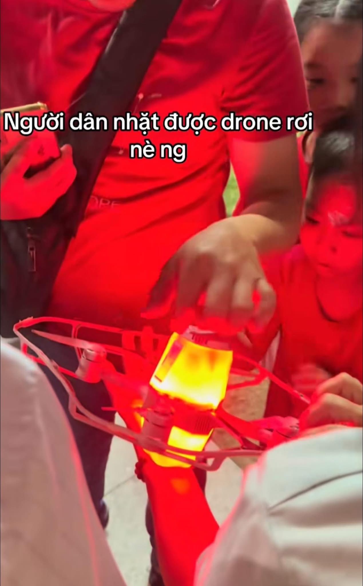 Kêu gọi trả drone cho BTC, quán cà phê tại TP.HCM có một hành động khiến ai thấy cũng tấm tắc khen- Ảnh 2.