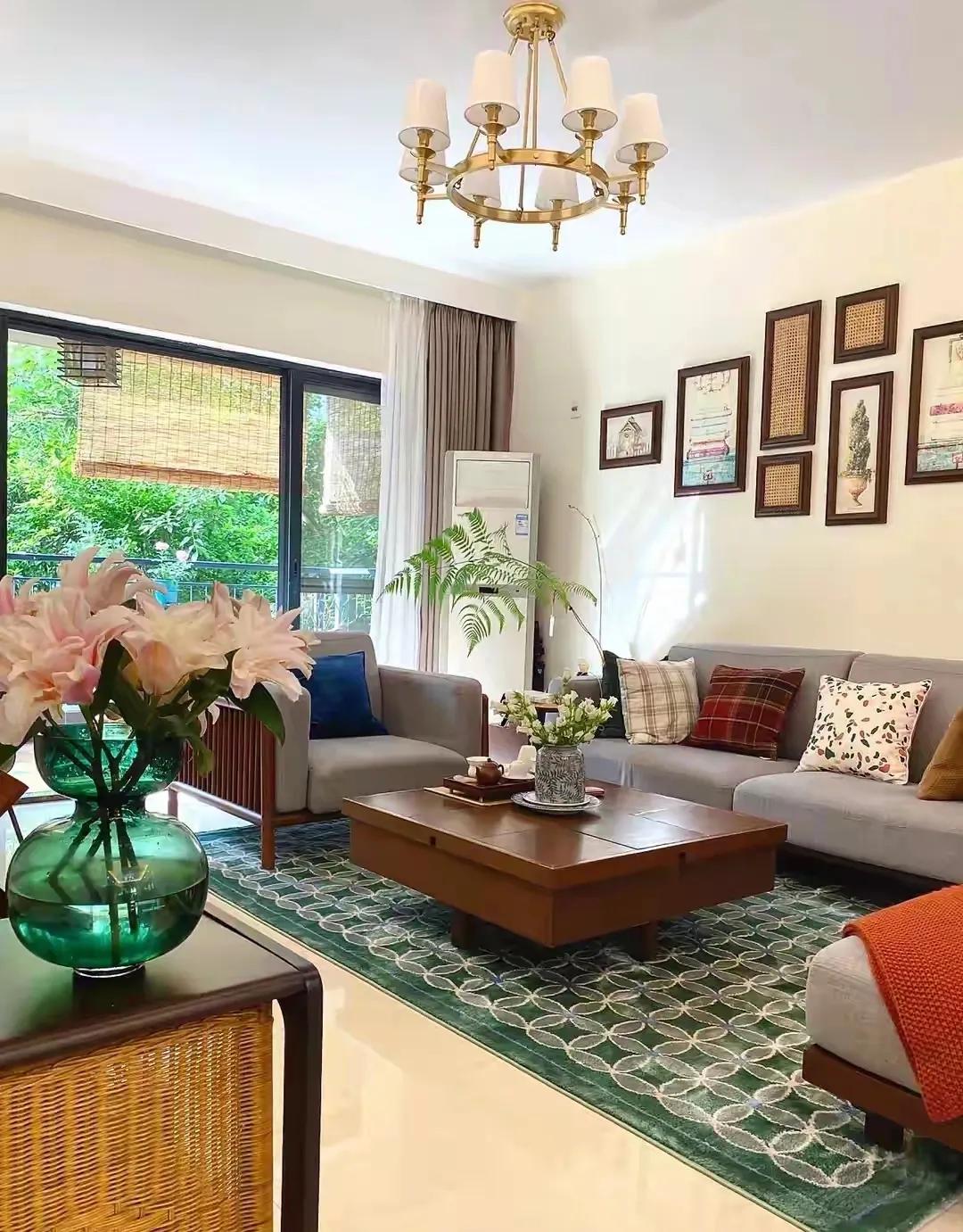 Ngôi nhà 150m² của người phụ nữ về hưu sạch đến mức dân mạng phải thốt lên 