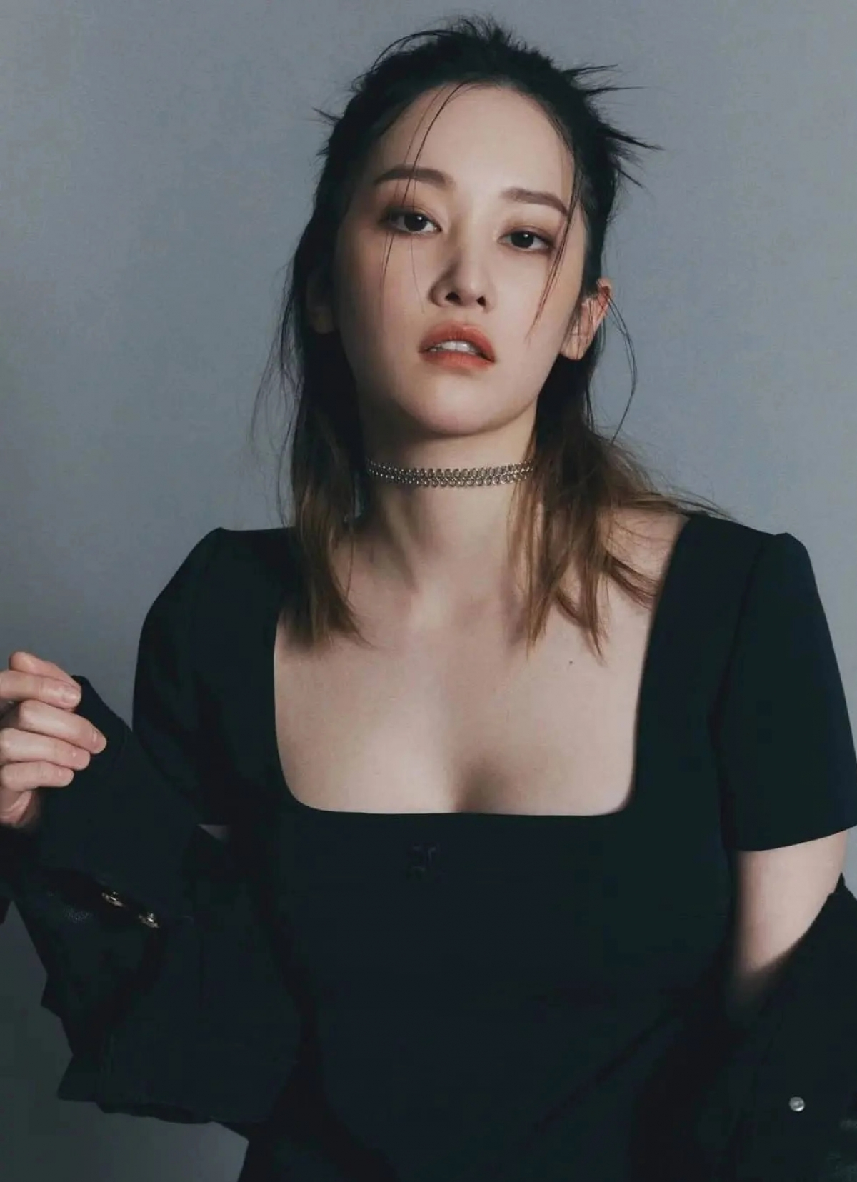 Con kiến đập mãi không chết của showbiz- Ảnh 1.