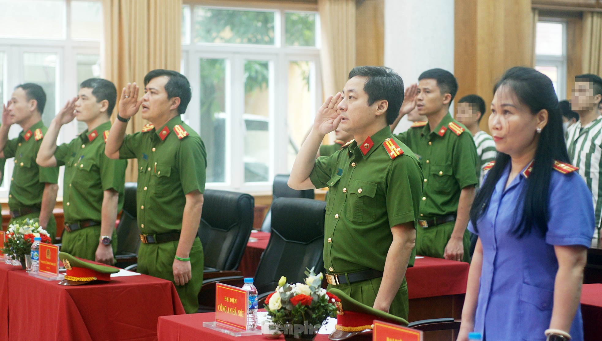 Công an Hà Nội công bố Quyết định đặc xá cho 139 phạm nhân dịp 30/4- Ảnh 2.