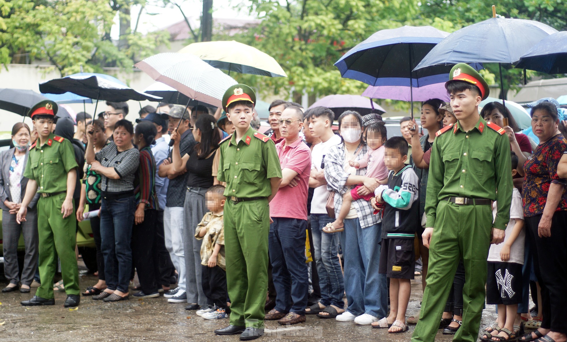 Công an Hà Nội công bố Quyết định đặc xá cho 139 phạm nhân dịp 30/4- Ảnh 19.