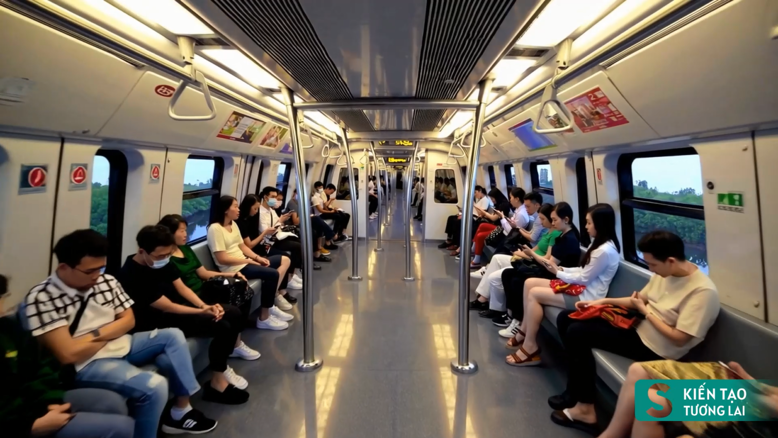 Chỉ 30 phút từ Hà Nội đi Quảng Ninh bằng tàu 300km/h?: "Sáng con học ở Hà Nội, tối về Hạ Long với bố mẹ"- Ảnh 4.