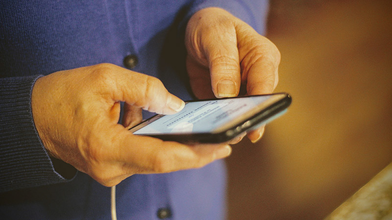 Thủ đoạn mới, người dùng iPhone cẩn thận mất tiền oan- Ảnh 1.