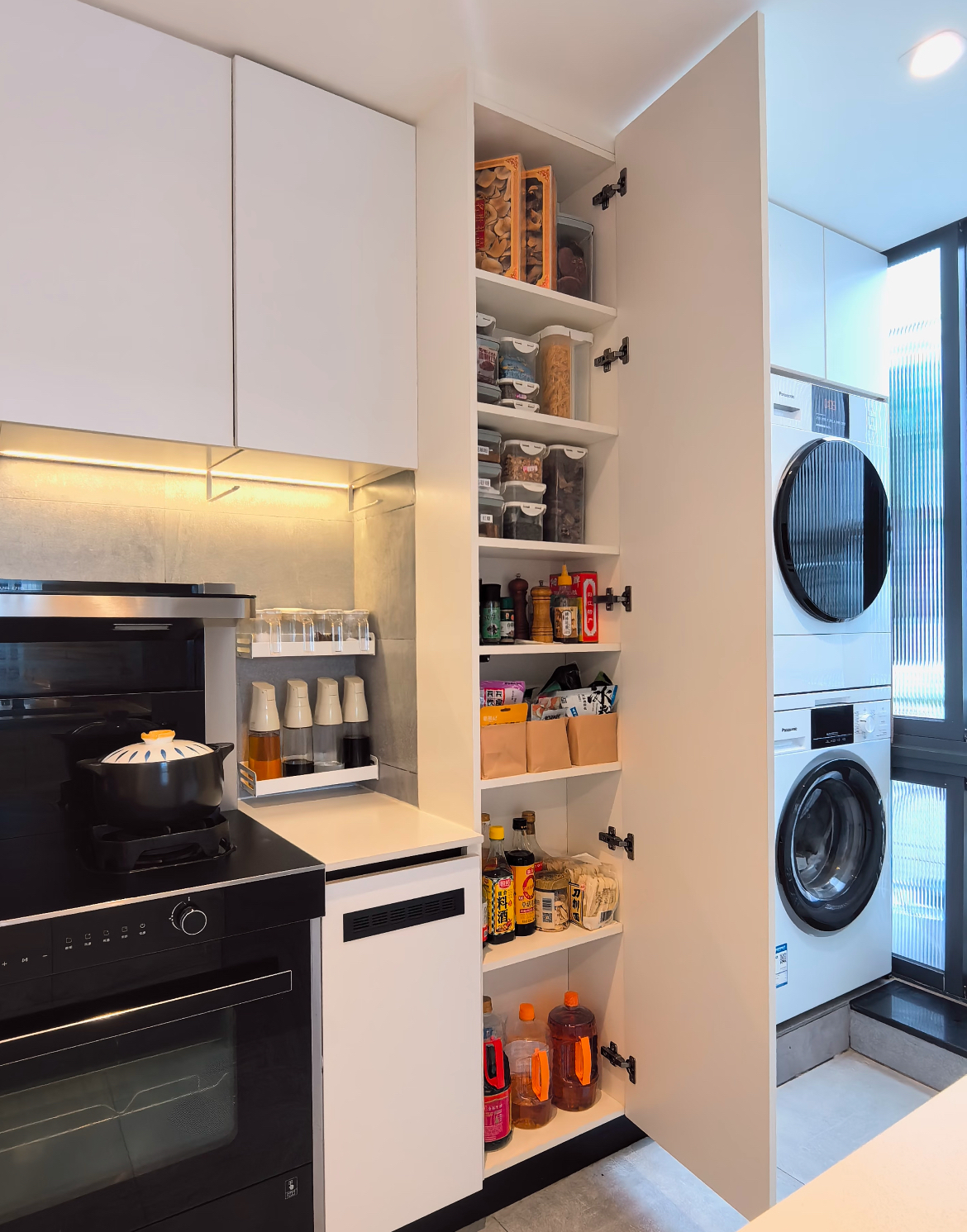 7 cách cất gia vị giúp căn bếp gọn gàng bất ngờ, ai từng khổ sở vì 