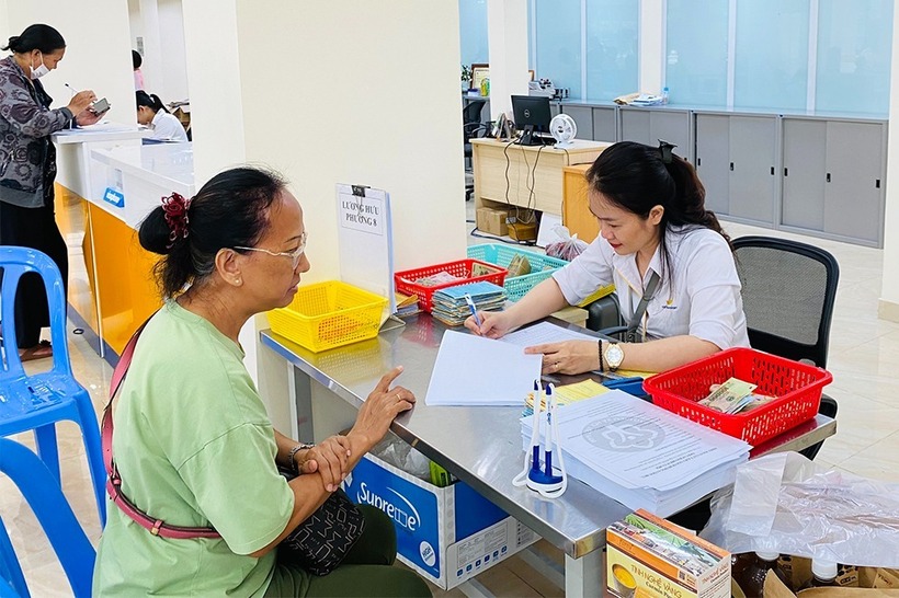 Ai được hưởng lương hưu tới 75% khi nghỉ hưu trước tuổi?- Ảnh 1.