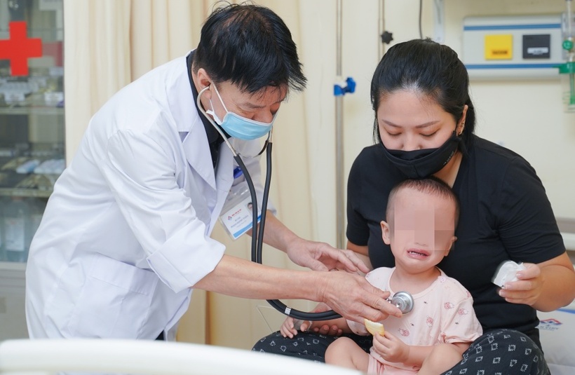 Một ca rubella vừa phát hiện: Bố mẹ chủ quan, trẻ lãnh hậu quả- Ảnh 2. Một ca rubella vừa phát hiện: Bố mẹ chủ quan, trẻ lãnh hậu quả- Ảnh 2.