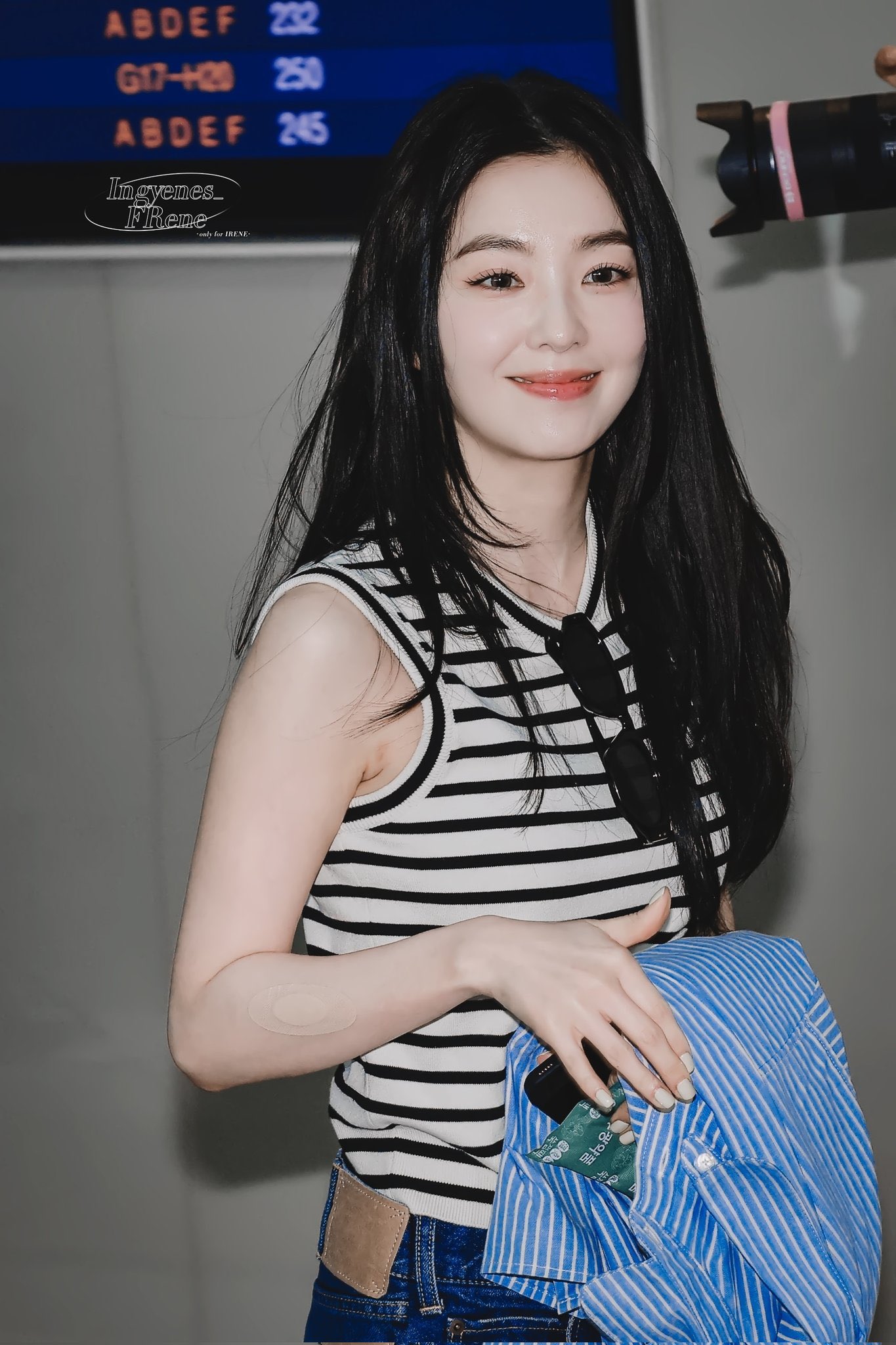 Irene gây lú với ảnh cận mặt nét “ảo như AI”, soi qua cam thường có dìm nổi tường thành nhan sắc?- Ảnh 16.