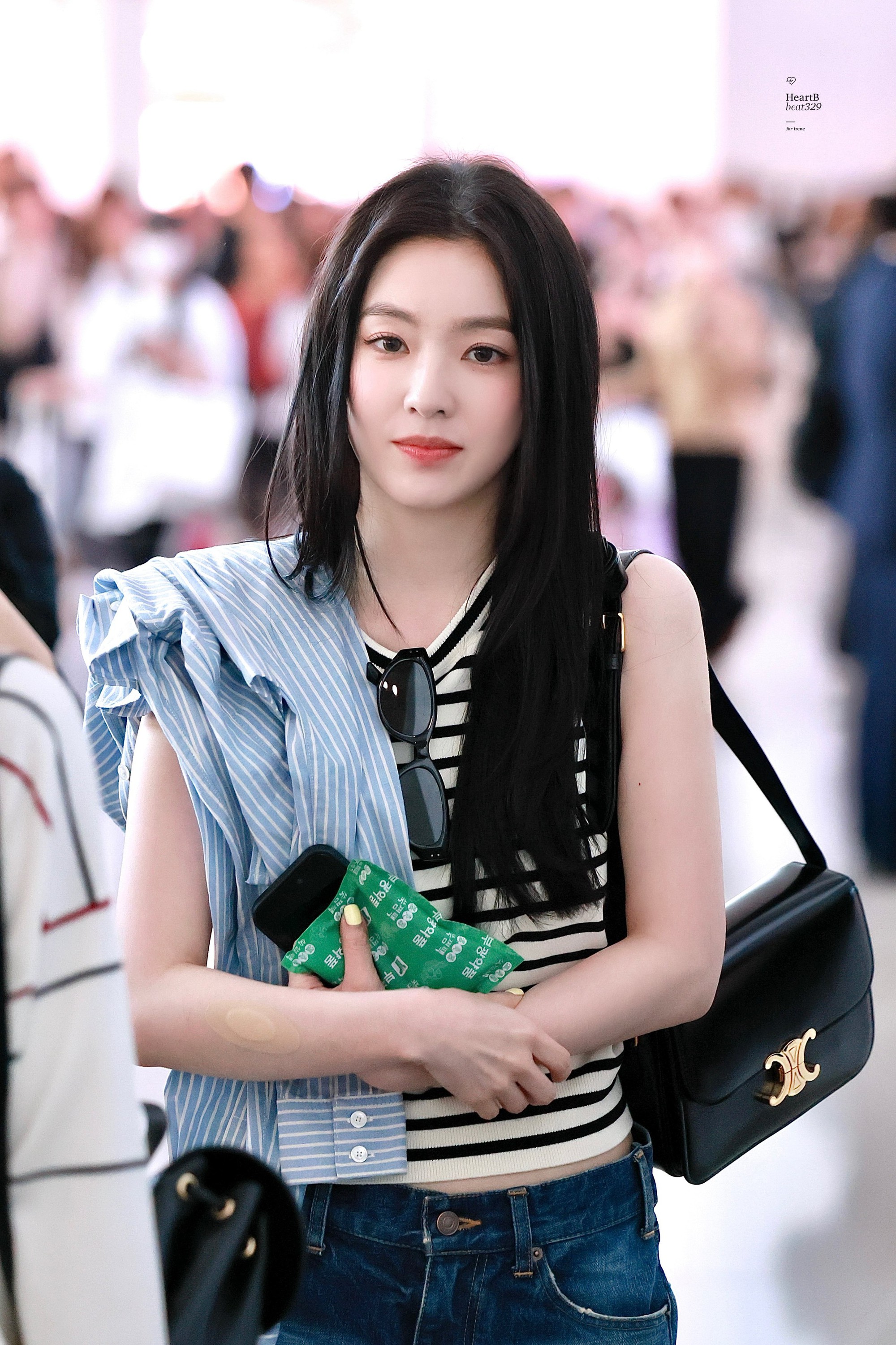 Irene gây lú với ảnh cận mặt nét “ảo như AI”, soi qua cam thường có dìm nổi tường thành nhan sắc?- Ảnh 14.