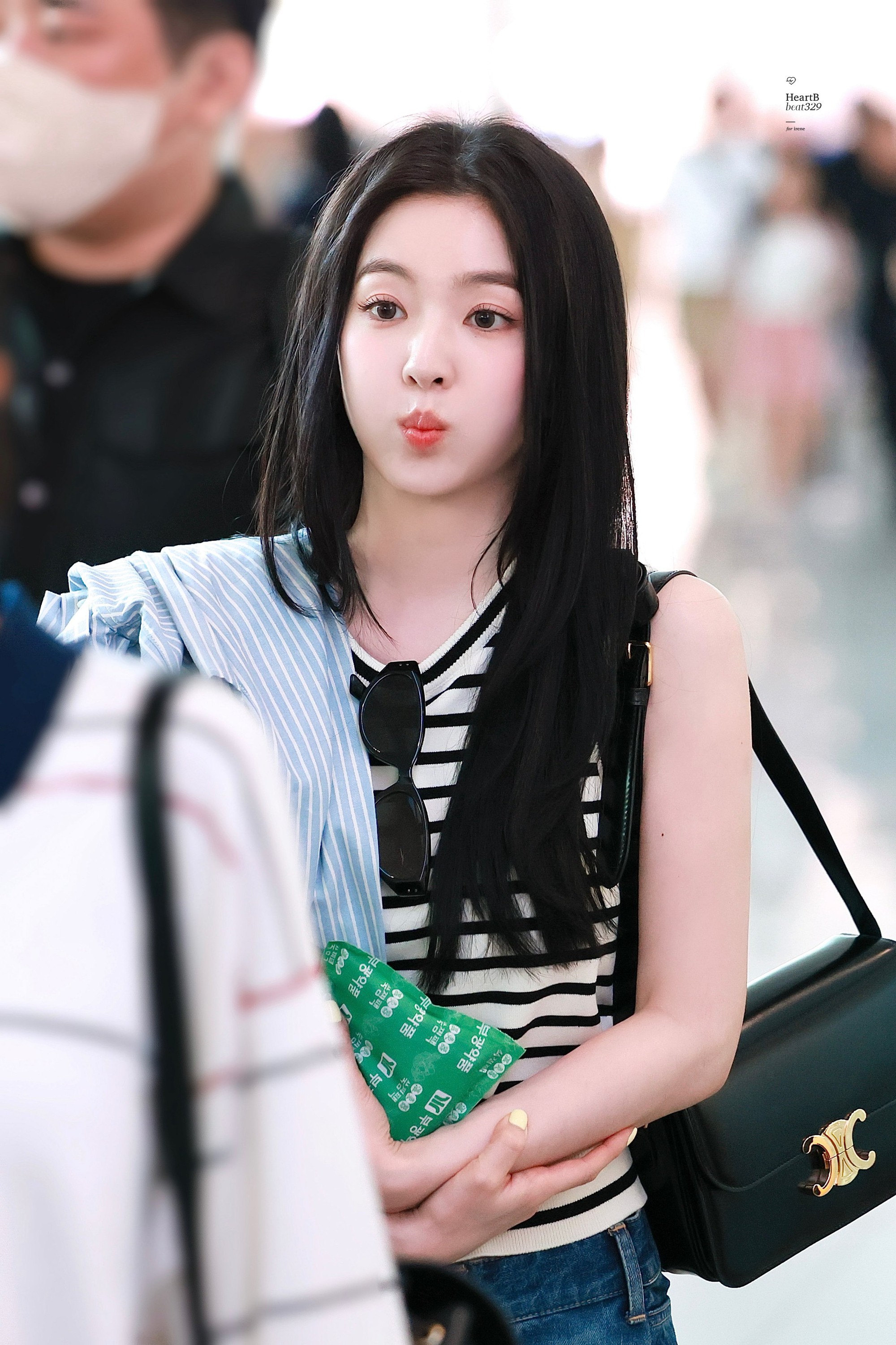 Irene gây lú với ảnh cận mặt nét “ảo như AI”, soi qua cam thường có dìm nổi tường thành nhan sắc?- Ảnh 19.