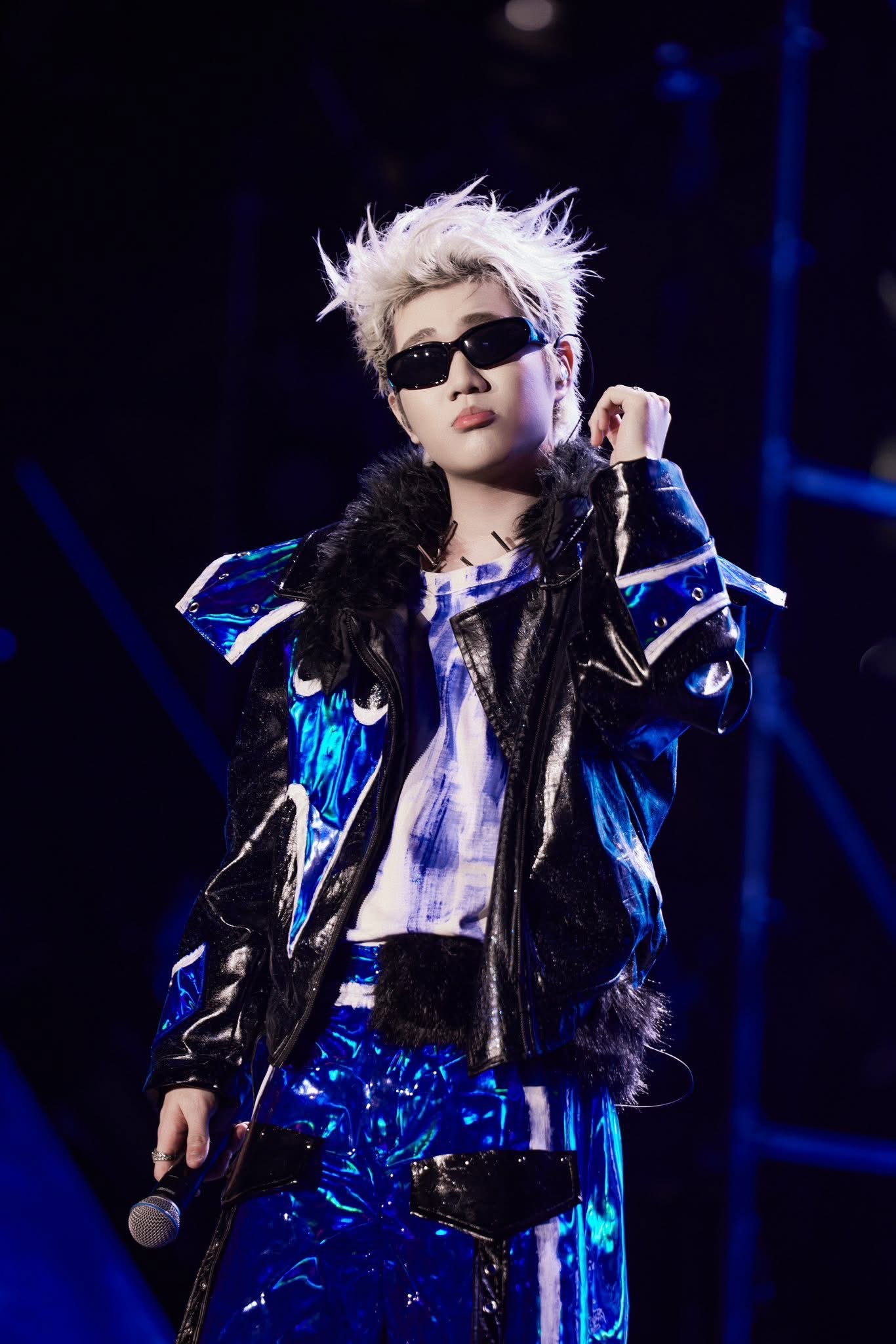 “Biến lớn” trước thềm concert D-6 Anh Trai Say Hi: 1 nam ca sĩ bị tấn công vì “cướp” tiết mục 23 triệu view của RHYDER?- Ảnh 1.