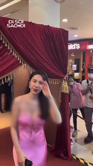 Top 3 nàng WAGs thị phi nhất: Thuỷ Tiên, Chu Thanh Huyền và 1 tiểu thư một lần vạ miệng ở ẩn vài năm- Ảnh 2.