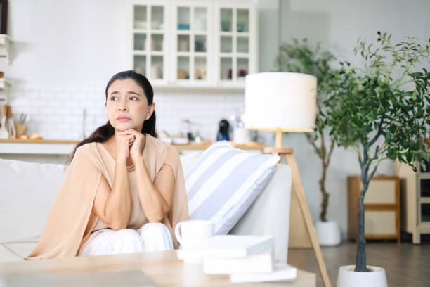 Người tiết kiệm tiền và người không tiết kiệm tiền có cuộc sống khác nhau ở tuổi trung niên- Ảnh 1.