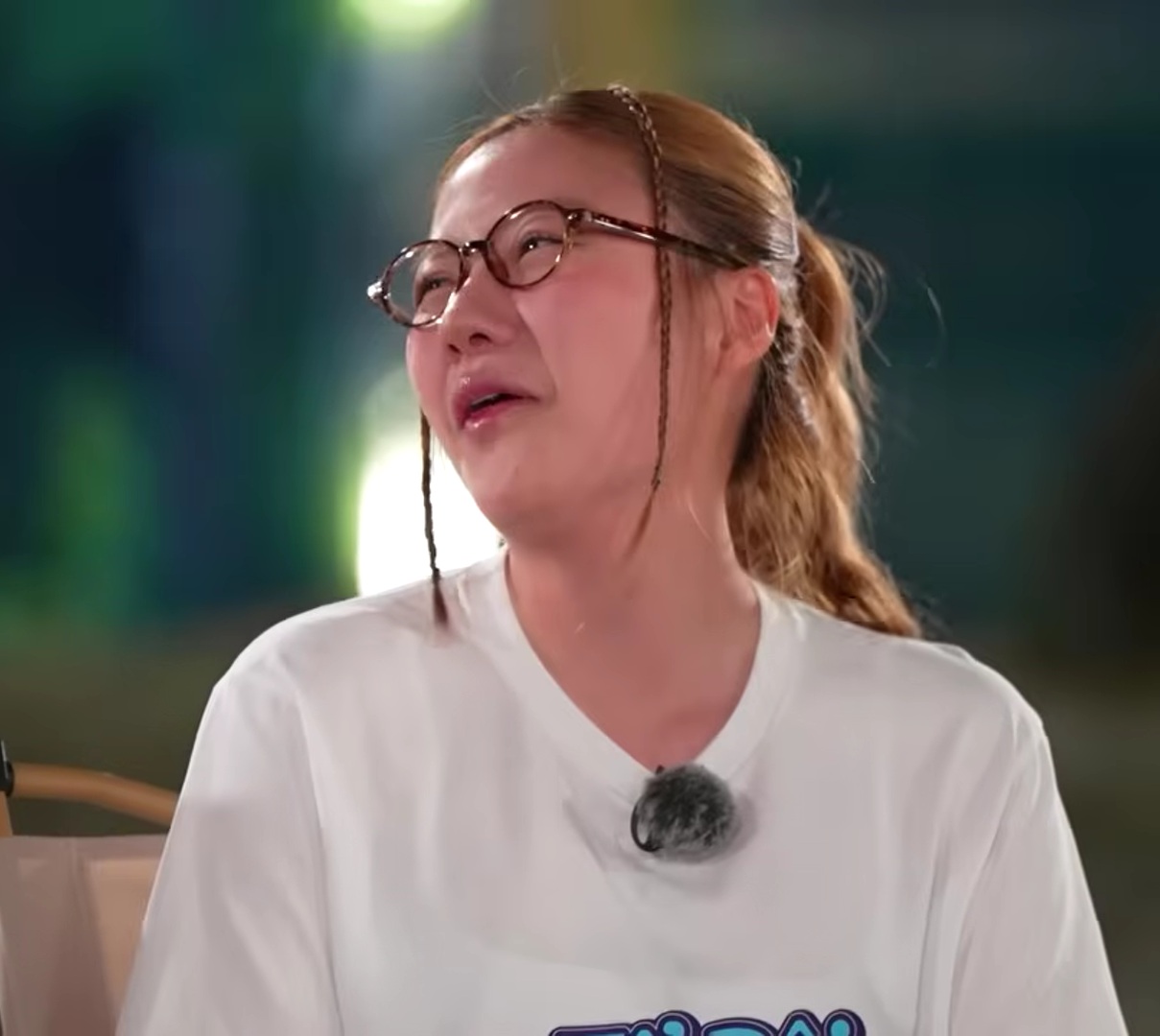 Lê Dương Bảo Lâm bị hải quan Mỹ giữ lại: “Trấn Thành, Hari Won đều bỏ đi, chỉ một người ở lại”- Ảnh 2.