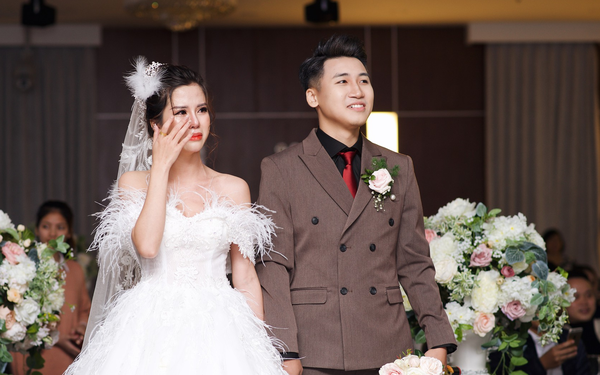 Vợ cũ sao nam Vbiz đi tu bất ngờ lên mạng đính chính- Ảnh 5.
