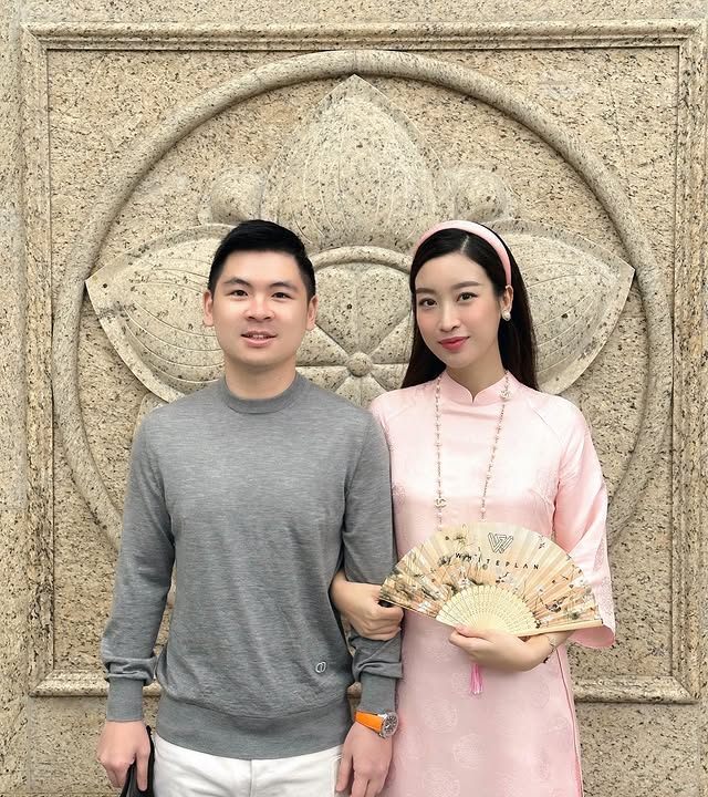 Lộ ảnh 