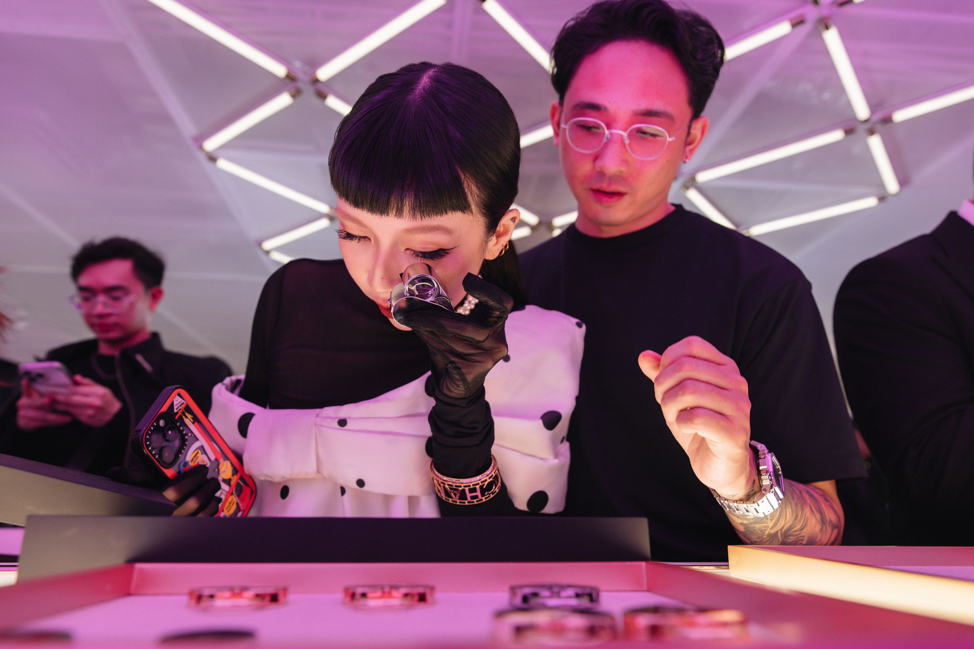 Sau "concert Jennie" ở phố đi bộ, Chanel mở đại tiệc với dàn khách đỉnh: Phương Ly, Wren Evans và còn ai nữa?- Ảnh 14. Sau "concert Jennie" ở phố đi bộ, Chanel mở đại tiệc với dàn khách đỉnh: Phương Ly, Wren Evans và còn ai nữa?- Ảnh 14.