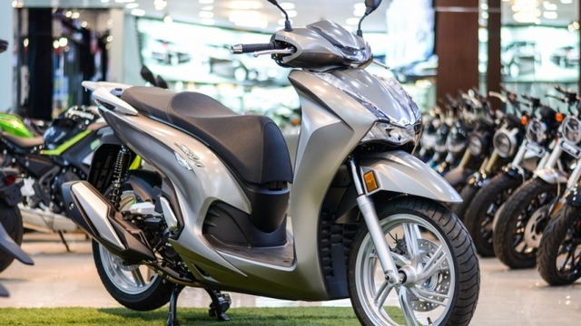 Bảng giá xe máy Honda SH mới nhất tháng 5/2025: Nhiều mẫu giảm tiền triệu- Ảnh 2.