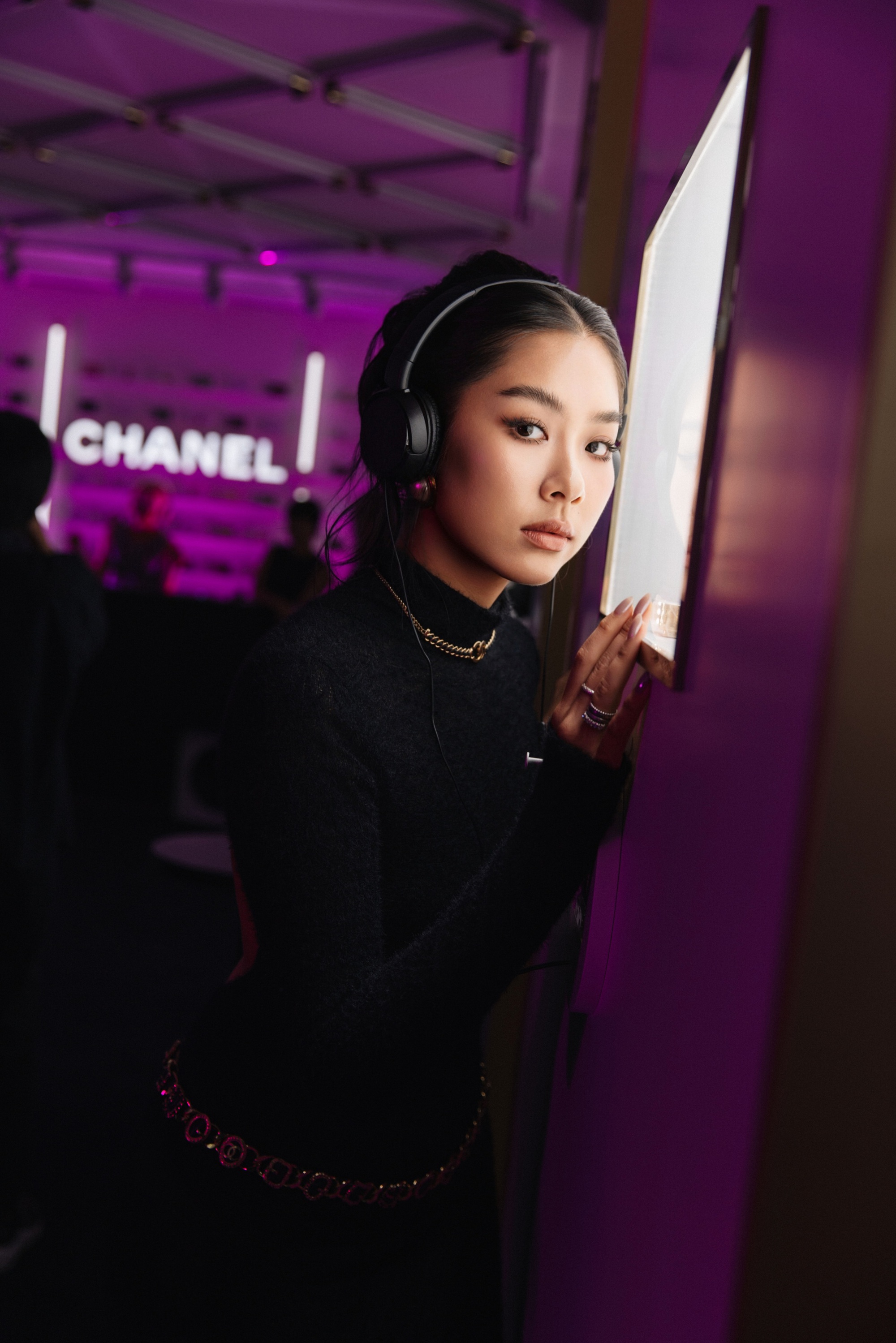 Sau "concert Jennie" ở phố đi bộ, Chanel mở đại tiệc với dàn khách đỉnh: Phương Ly, Wren Evans và còn ai nữa?- Ảnh 13. Sau "concert Jennie" ở phố đi bộ, Chanel mở đại tiệc với dàn khách đỉnh: Phương Ly, Wren Evans và còn ai nữa?- Ảnh 13.
