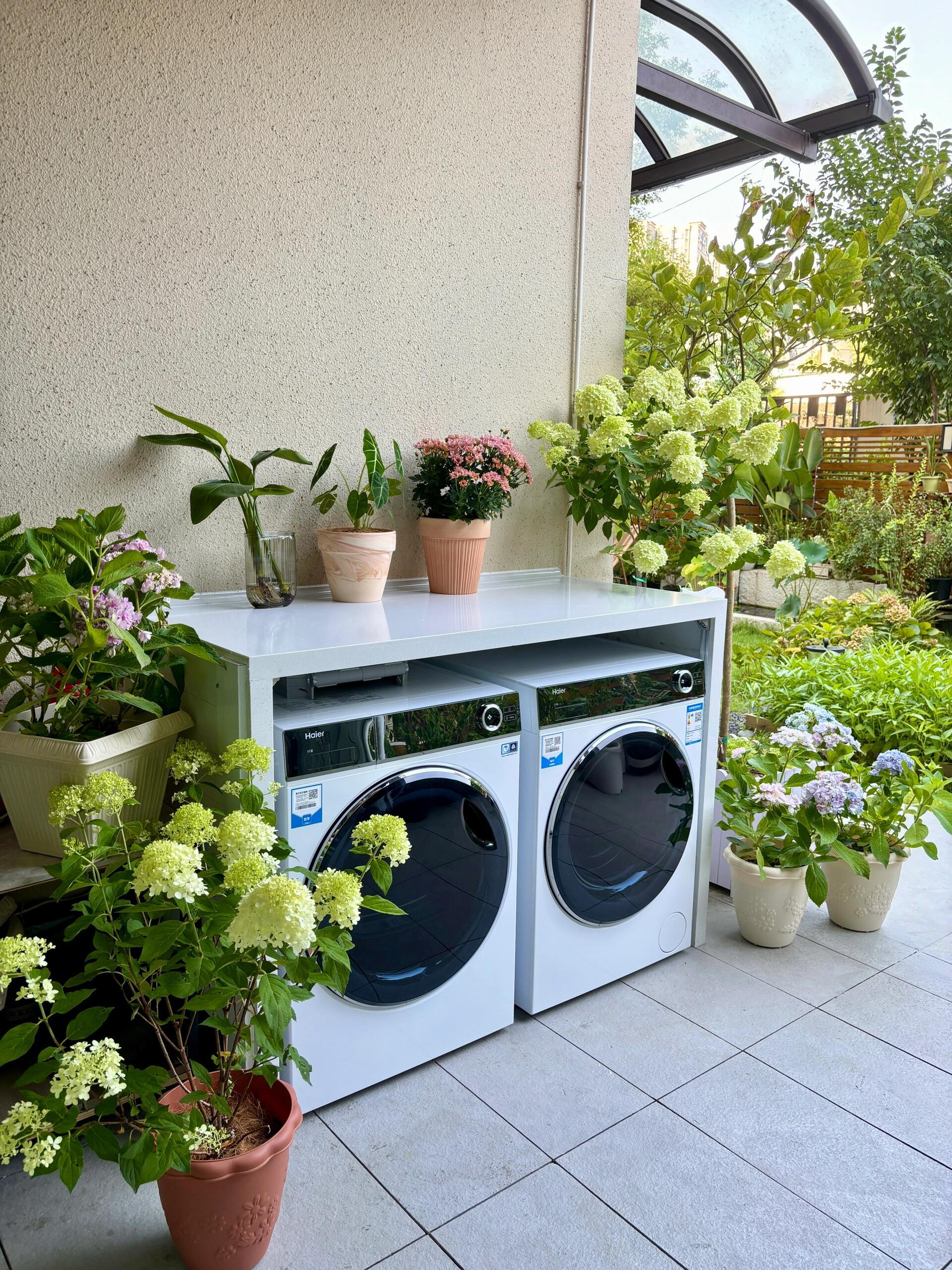 Phụ nữ trung niên 45 tuổi và giấc mơ sân vườn giữa lòng phố: Tự tay cải tạo mảnh sân 70m², sống chậm, sống xanh mỗi ngày- Ảnh 10.