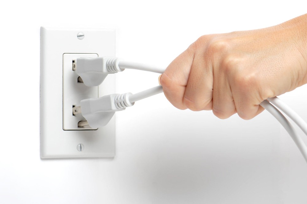 4 thiết bị nên rút phích cắm khi vắng nhà mùa hè để tiết kiệm điện- Ảnh 1. 4 thiết bị nên rút phích cắm khi vắng nhà mùa hè để tiết kiệm điện- Ảnh 1.