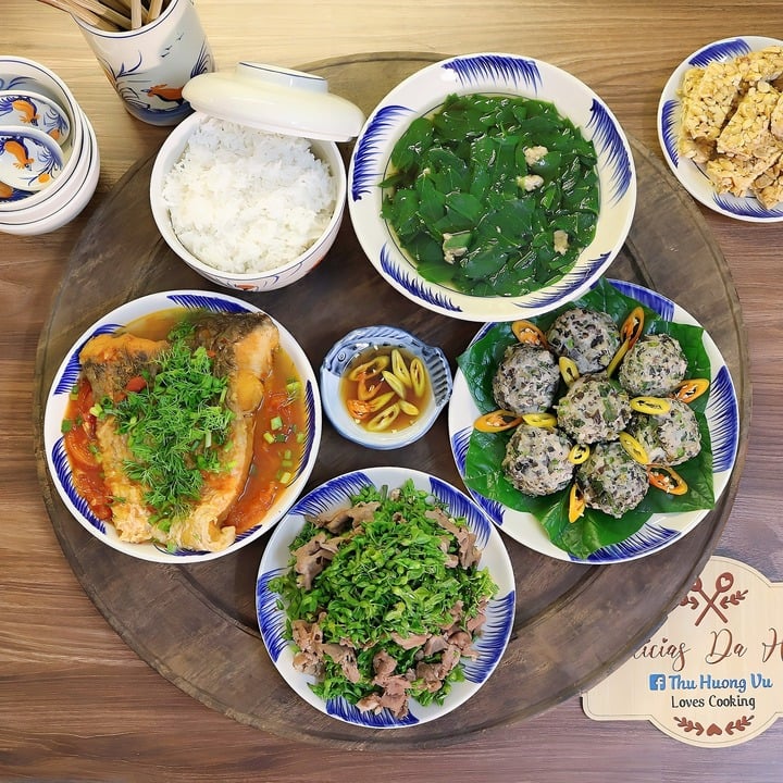 Mẹ đảm Hà Nội gợi ý 40 mâm cơm mùa hè vừa ngon vừa dễ làm- Ảnh 7.