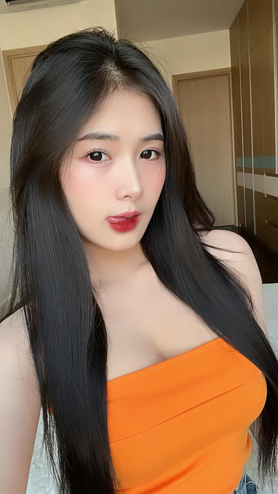 Quỳnh Alee xử lý cực khéo khi fan 