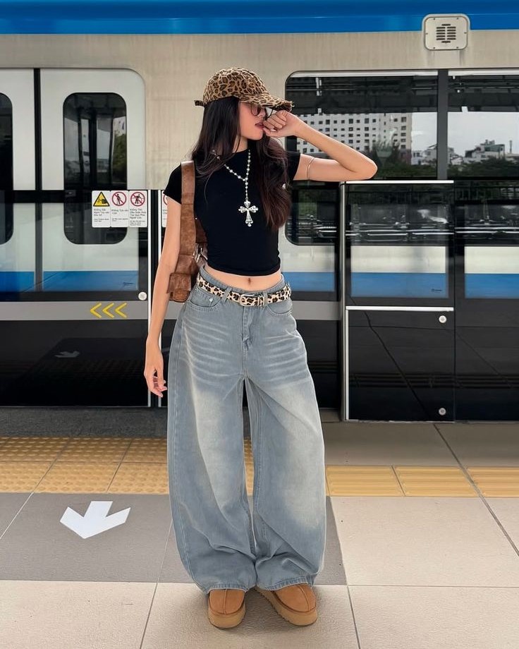 2025 ai cũng có một chiếc barrel jeans trong tủ!- Ảnh 1. 2025 ai cũng có một chiếc barrel jeans trong tủ!- Ảnh 1.