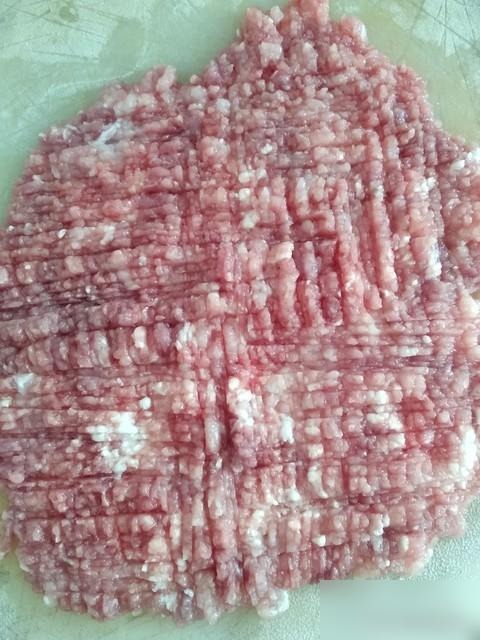 Tôi thật lòng khuyên mọi người: Đừng bao giờ mua thịt xay sẵn ở chợ- Ảnh 2. Tôi thật lòng khuyên mọi người: Đừng bao giờ mua thịt xay sẵn ở chợ- Ảnh 2.