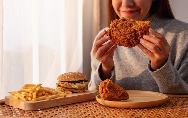 Cảnh báo: 3 thực phẩm quen mặt trên bàn ăn sáng có thể 